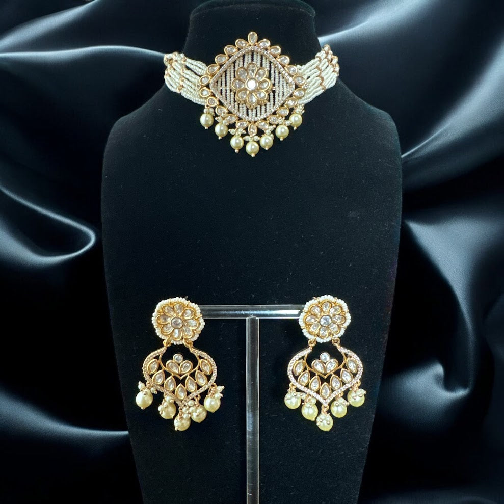 Exquisite Tyaani Kundan Choker with White Beads