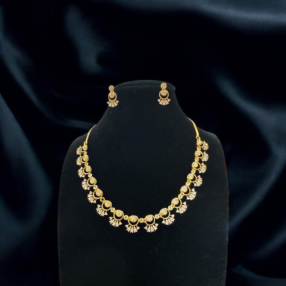 Sleek AD Necklace Set in Gold