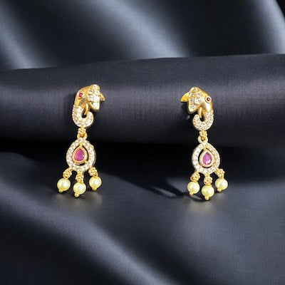 Classic Laxmiji Hasli with Pearls in Golden Finish