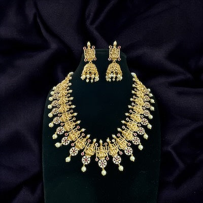 Traditional Laxmiji Choker/ Necklace Set with Pink Stone and Pearls